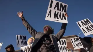 Pancartas en Memphis, Tennessee (EE UU), con el eslogan "Soy un hombre", durante una manifestación en el 50 aniversario del asesinato de Martin Luther King Jr.