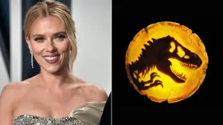 Scarlett Johansson y logo de 'Jurassic World'