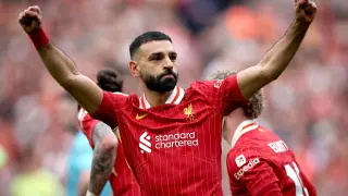 Mohamed Salah extends contract at Liverpool FC