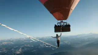 Julien Roux en "Caminando por el cielo"