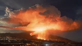 Erupción volcánica masiva.