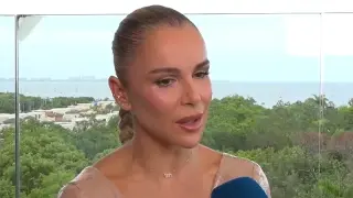 Águeda López habla de su autobiografía marcada por el 'bullying'.