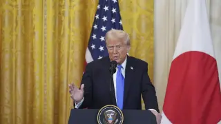 Trump anuncia un acuerdo comercial por el que rebaja al 15 por ciento los aranceles a Japón