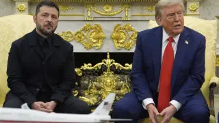 El presidente estadounidense, Donald Trump, y el líder ucraniano, Volodímir Zelenski, en la Casa Blanca.