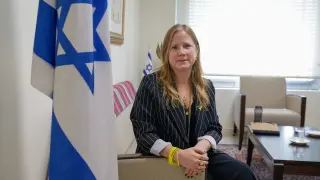  Entrevista con Dana Erlich, encargada de negocios de la embajada de Israel. 