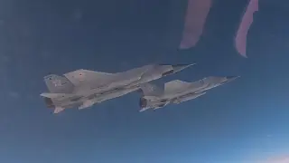 Aviones de combate rusos MiG-31 equipados con misiles balísticos hipersónicos 'Kinzhal' participan en ejercicios militares.