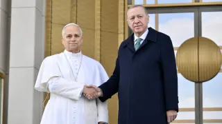 El Papa, junto a Erdogan, en Ankara.