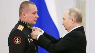 RUSSIA, MOSCOW - DECEMBER 9, 2025: Col Denis Bukhanovsky accepts his Gold Star of the Hero of Russia from President Vladimir Putin during a ceremony to mark Heroes of the Fatherland Day at the State Kremlin Palace (Credit Image: © Vladimir Gerdo/TASS via ZUMA Press)LaPresse