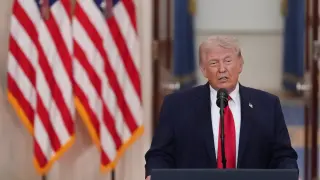 Trump dice que las próximas dos semanas va a atacar a Irán con "mucha fuerza"