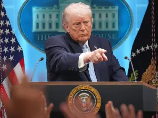 El presidente de EEUU, Donald Trump, durante una rueda de prensa este lunes en la Casa Blanca.