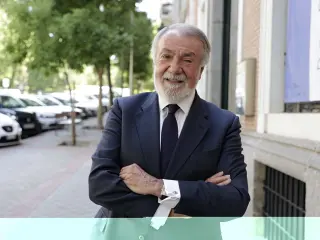 fotografo: Jorge Paris Hernandez [[[PREVISIONES 20M]]] tema: Entrevista Mayor Oreja