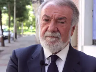 fotografo: Jorge Paris Hernandez [[[PREVISIONES 20M]]] tema: Entrevista Mayor Oreja