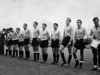 Argentina, de amarillo en el Mundial de 1958.
