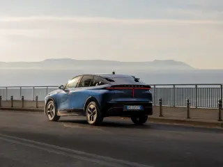 El Lancia Gamma regresa tras 50 años como un SUV muy distinto.