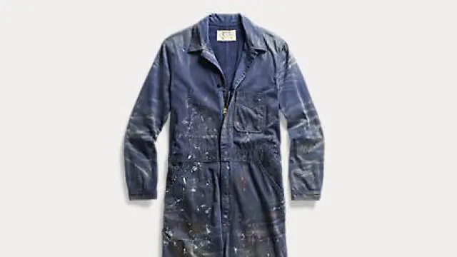 El mono vaquero con pintura de Ralph Lauren.
