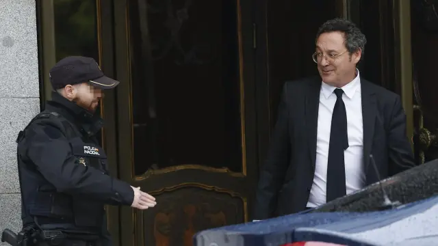 La asociación de fiscales acusa a Sánchez de "presionar y deslegitimar" a  los tribunales tras defender la inocencia de García Ortiz