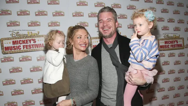 La mujer de Eric Dane, la actriz Rebecca Gayheart, retiró la demanda de divorcio de él para cuidarle durante su enfermedad
