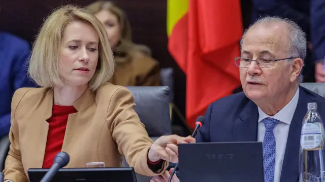 El primer ministro palestino, Mohammad Mustafa, y la Alta Representante de la UE, Kaja Kallas, durante la Alianza Global para la Aplicación de la Solución de Dos Estados