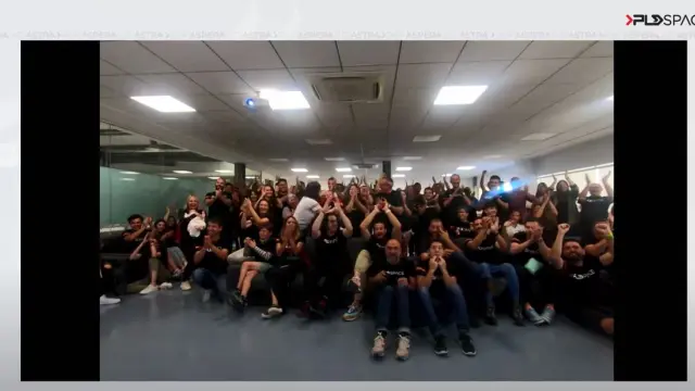 El equipo de PLD Space en las instalaciones de Elche. Actualmente, están en los momentos finales de la cronología del lanzamiento. Seguimos con la cuenta atrás.