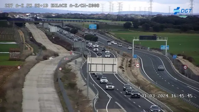 Retenciones este domingo por la tarde en la A-2, en la provincia de Guadalajara, con destino a Madrid.
