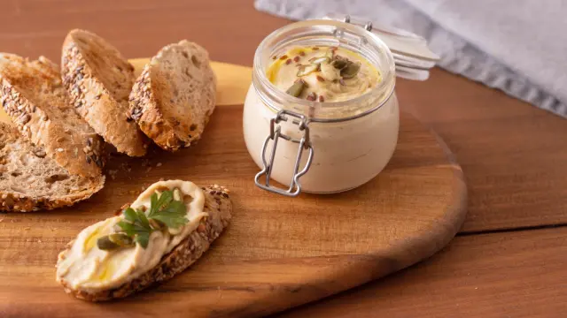 Paté con pan