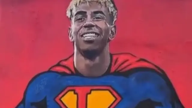 El mural de Lamine Yamal en Barcelona por su 18 cumpleaños.