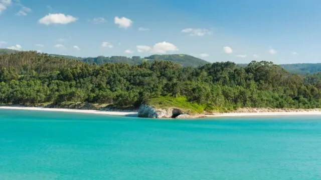 Playa de Arealonga en el pueblo de O Vicedo, en la provincia de Lugo (Galicia, España)