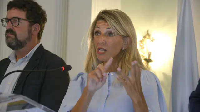 La vicepresidenta segunda y ministra de Trabajo y Economía Social, Yolanda Díaz, se reúne con responsables del sector de la Economía Social, en la subdelegación del Gobierno en Ourense.