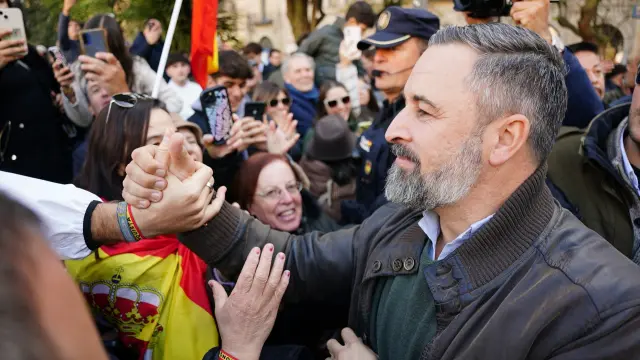 El presidente de VOX, Santiago Abascal, ofrece un mitin en la plaza de Los Bandos, a 22 de noviembre de 2025, en Salamanca, Castilla León (España). VOX perdió su grupo municipal en el Ayuntamiento de Salamanca en febrero de 2025 debido a una crisis interna, a pesar de haber obtenido tres concejales en las elecciones. Actualmente, el único concejal por VOX en el consistorio salmantino, Ignacio Rivas, pertenece al Grupo Mixto.Manuel Ángel Laya / Europa Press22 NOVIEMBRE 2025;PARTIDO POLÍTICO22/11/2025