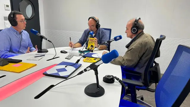 Erik Martínez Westley, Ángel Expósito y yo en la COPE