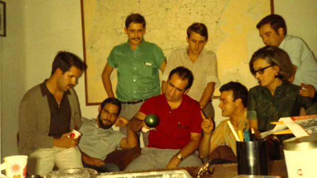 Paco Fdz. Marugán (izquierda) con el núcleo duro del SUT (Servicio Universitario del Trabajo) hacia 1966