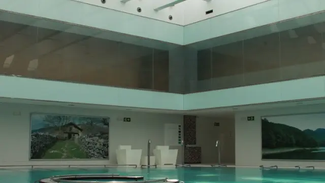 Piscina termal del Balneario de Elgorriaga.