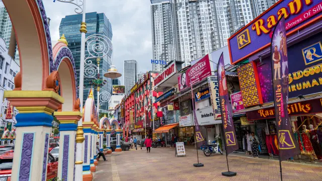 Paisaje urbano de Brickfields, (Little India) en Kuala Lumpur (Malasia).