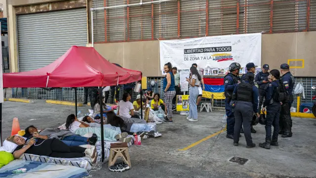Huelga de hambre de las mujeres de prisioneros en Caracas, Venezuela.