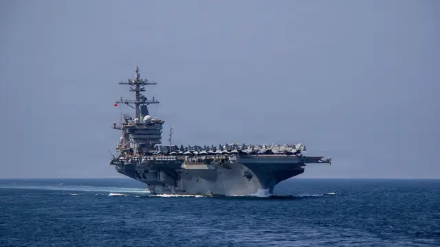 Imagen del portaaviones USS Abraham Lincoln, desplegado en Oriente Medio.