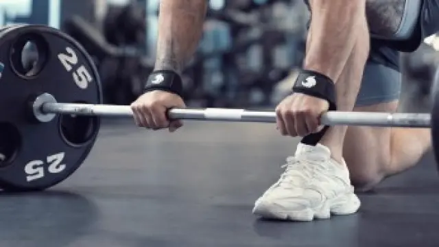 Usuario utilizando los straps