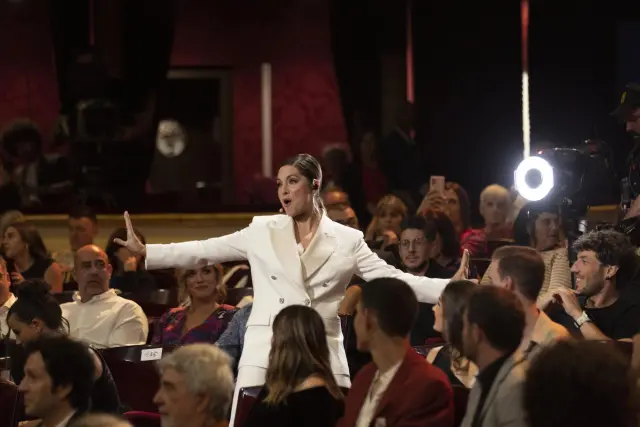 La cantante de La Oreja de Van Gogh, Leire Martínez, actúa durante la gala del cine vasco celebrada recientemente.
