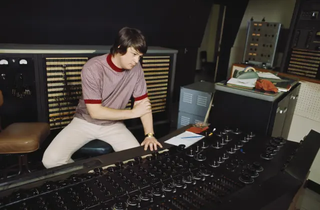 Brian Wilson, en la grabación del album "Pet Sounds"