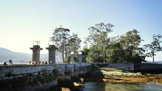 El festival Sinsal vuelve a la isla de San Simón a finales de julio