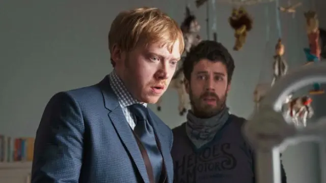 Rupert Grint en la serie 'Servant'