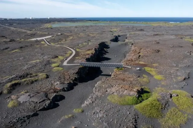 Este barranco de Islandia conecta las placas tectónicas de Europa con América