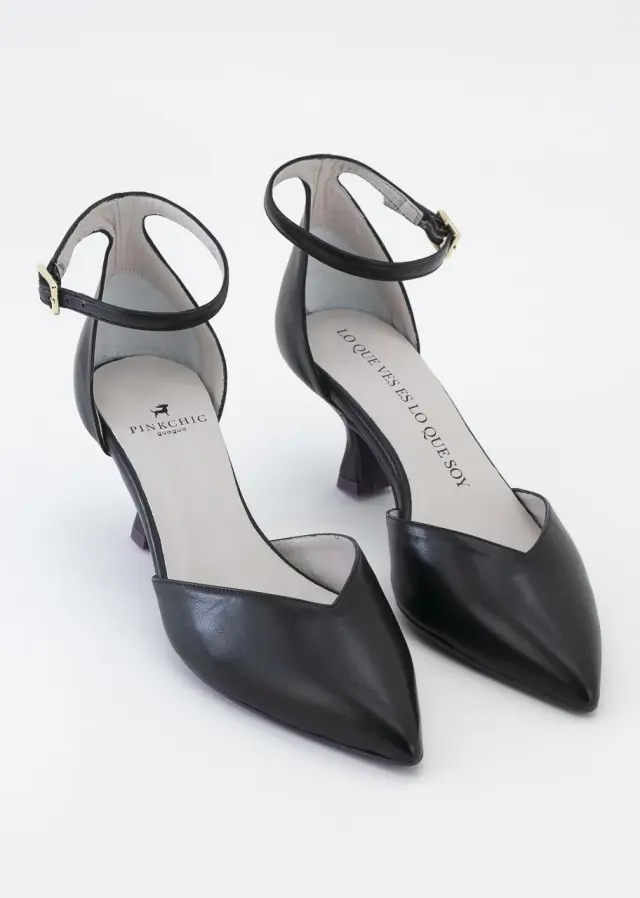 Tacones de la marca PINKCHIC Guagua.