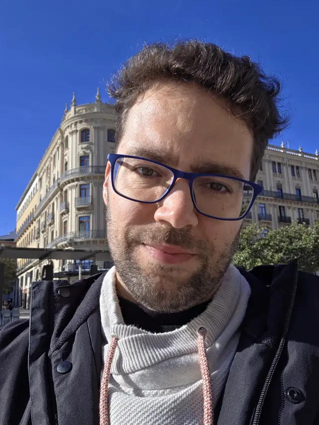 Selfi tomado con el Galaxy S25 Ultra