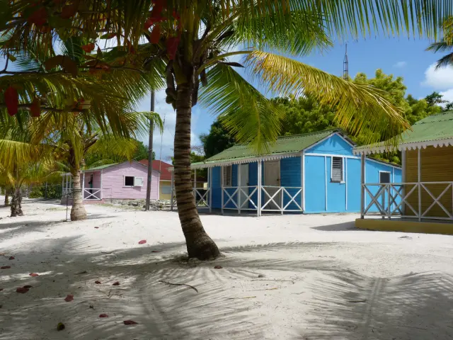 Pueblo de Mano Juan en Isla Saona (República Dominicana)