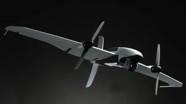 Dron Twister.