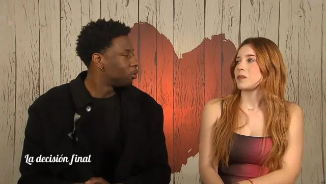 Mayron y Alexa, en 'First Dates'.