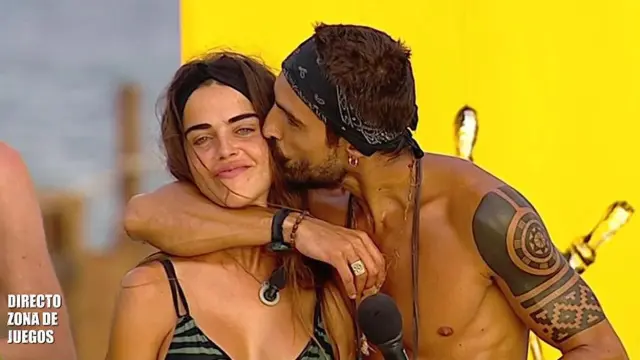 Violeta Mnagriñán y Fabio Colloricchio en 'Supervivientes 2019'.