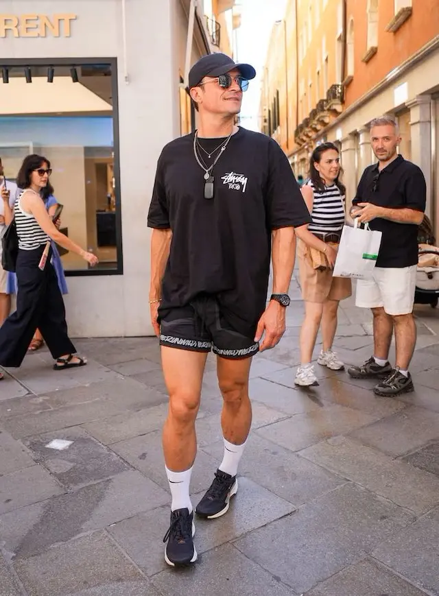 Orlando Bloom paseando por Venecia.