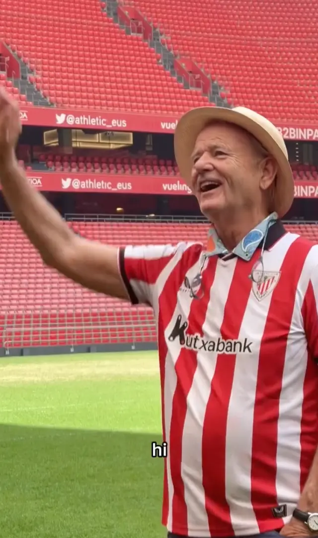 Bill Murray en el campo del Athletic Club de Bilbao.