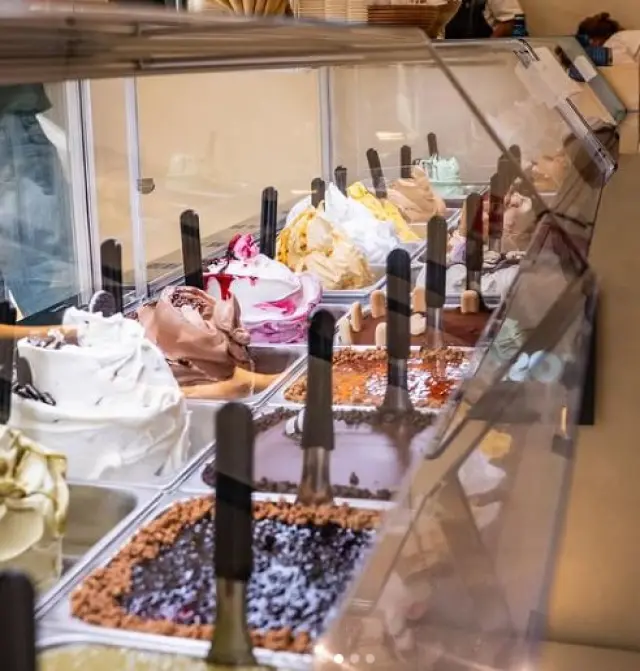 Vitrina de la heladería Colosso, Madrid.